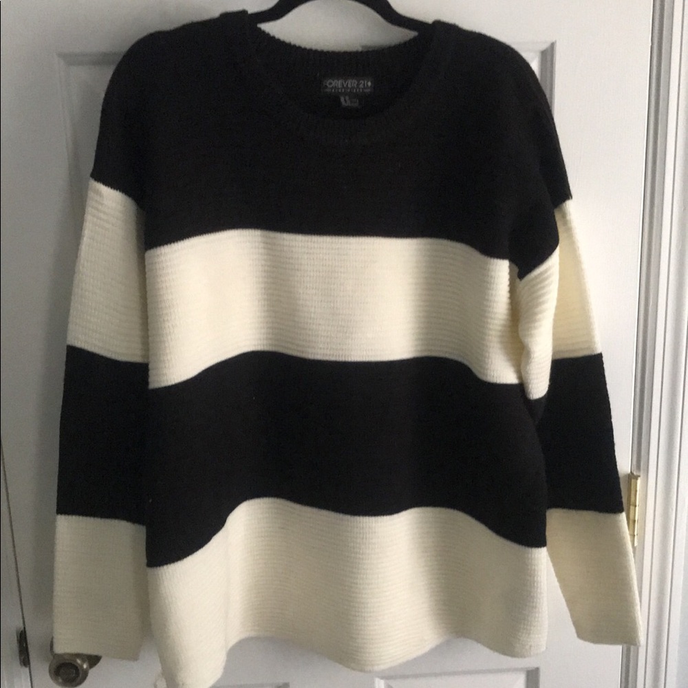 Forever 21 plus size oversized sweater